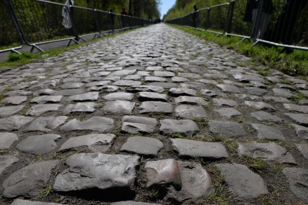 Cobblestone Installation in Snohomish