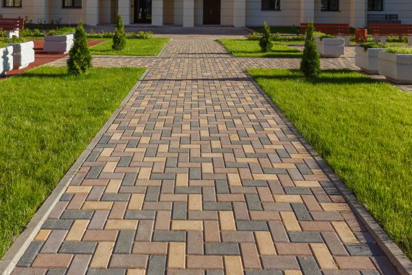 Cost of Paving Stones Installation in Snohomish
