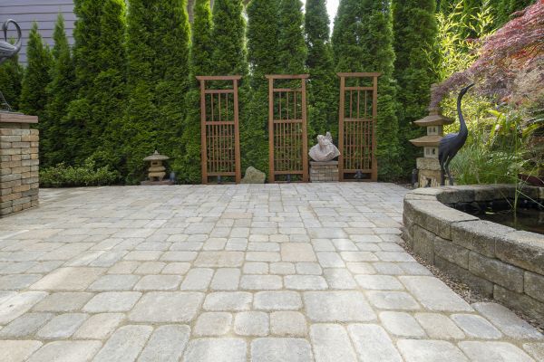 Cost of Backyard Hardscape Service in Snohomish