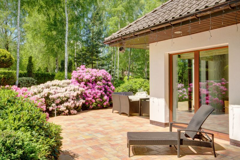 Courtyard Patio Service